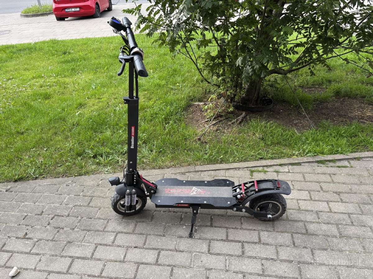 Beaster Scooter Bs15