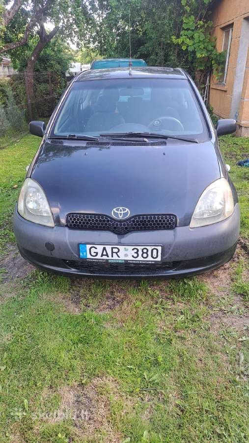 Parduodu Toyota Yaris.