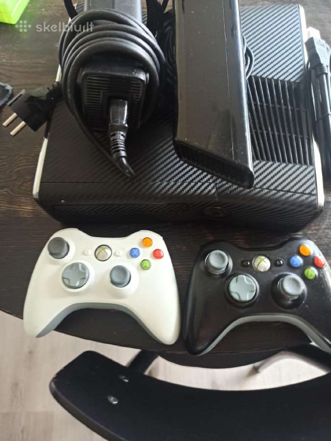 Xbox 360 su jau suinstaliuotais žaidimais
