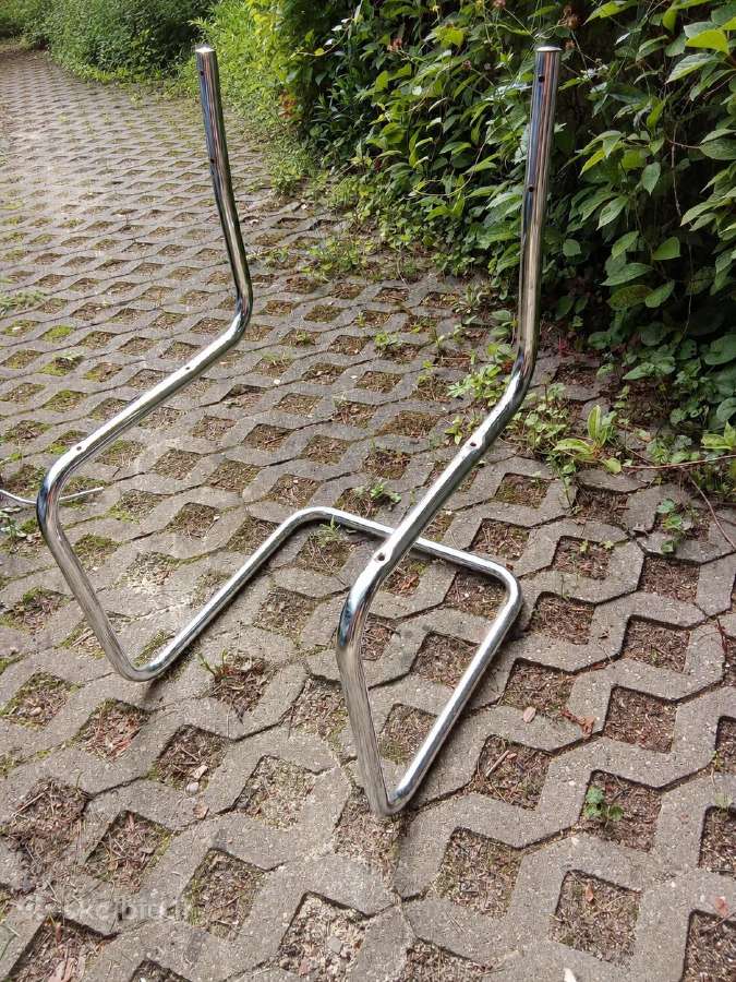 4 vintažinių Breuer kėdžių rėmai