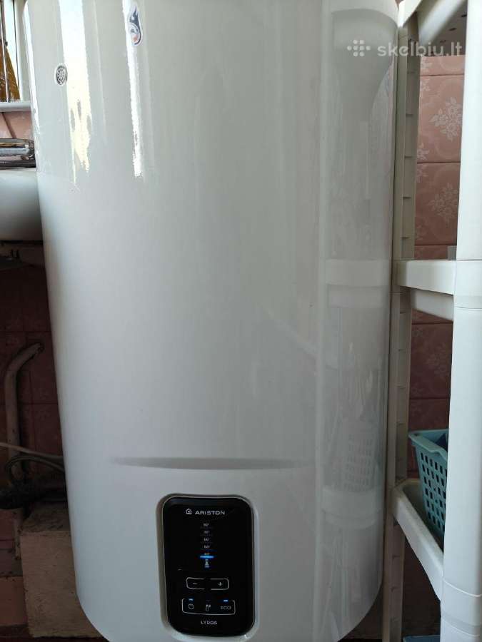 Vandens sildytuvas Ariston Lydos 80 V