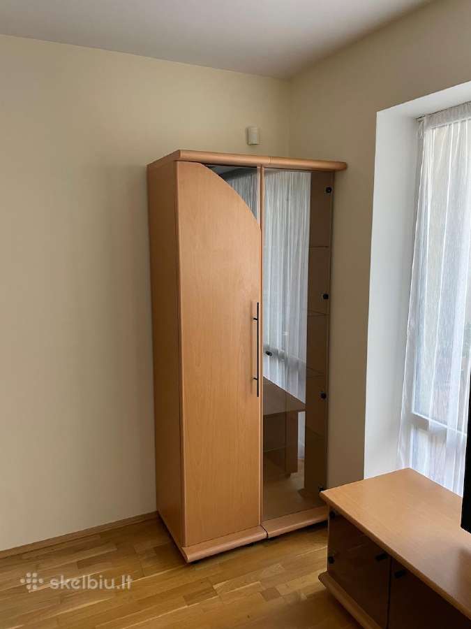 Įvairūs baldai