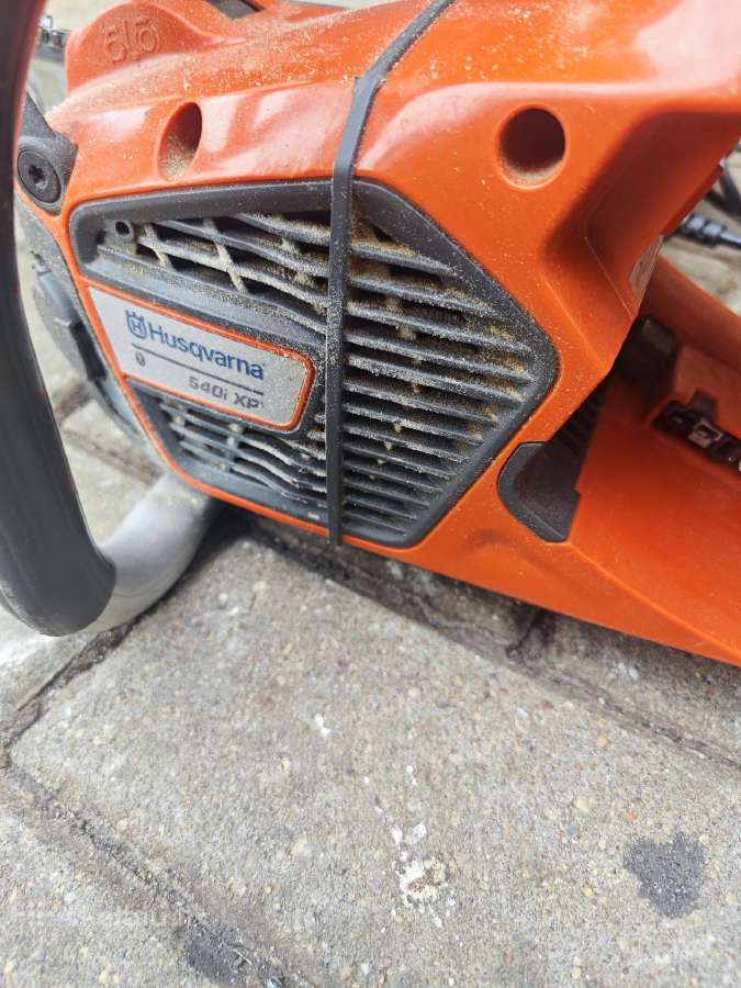 Husqvarna 540ixp akumuliatorini grandininį pjūklą - nuotraukos Nr. 4