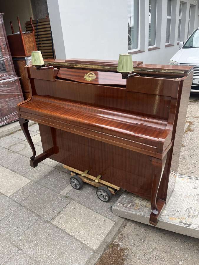 Pianinas - nuotraukos Nr. 2