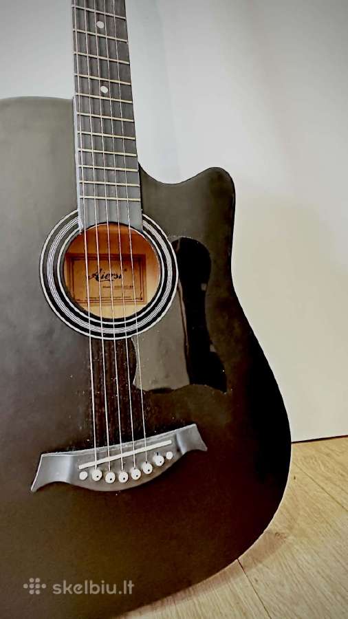 Akustinė gitara