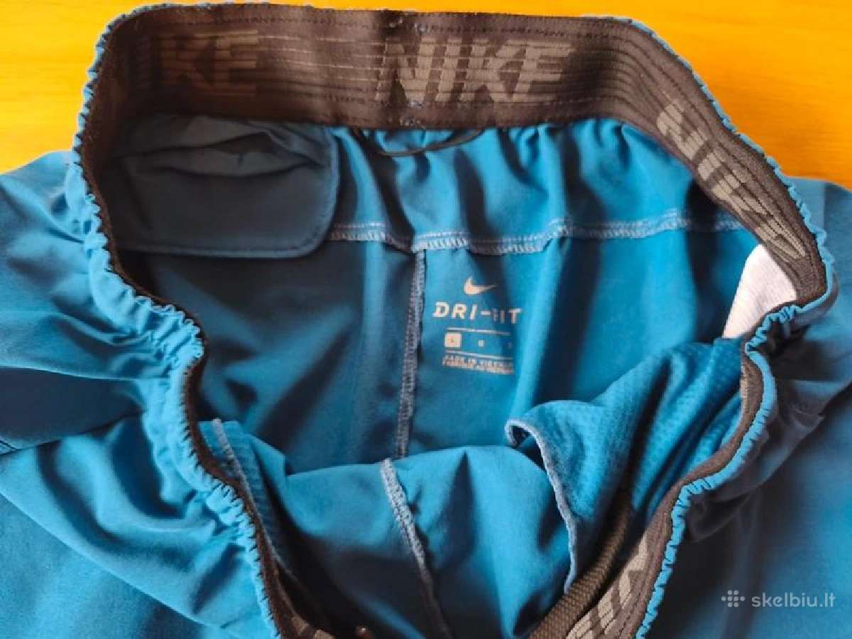 Nike šortai - nuotraukos Nr. 3