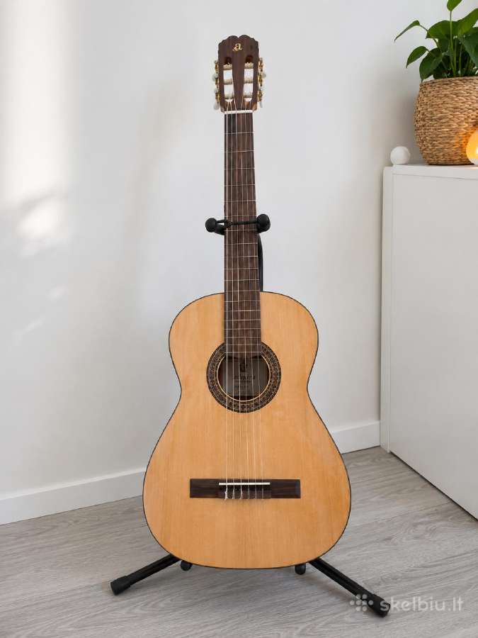 Gitara Admira Fiesta