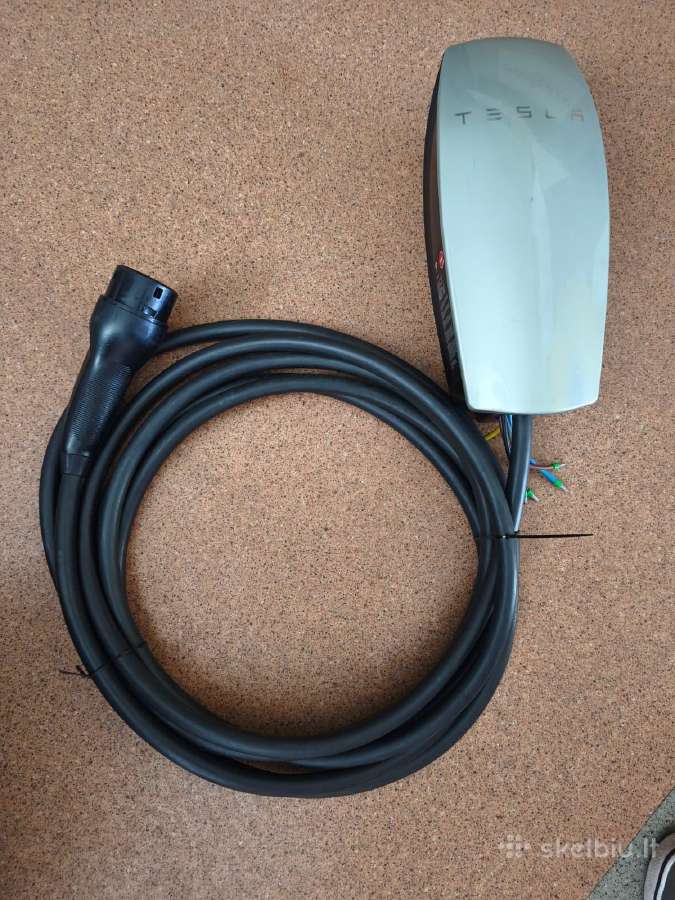 Tesla Wall Connector Gen 2 Wallbox Type 2