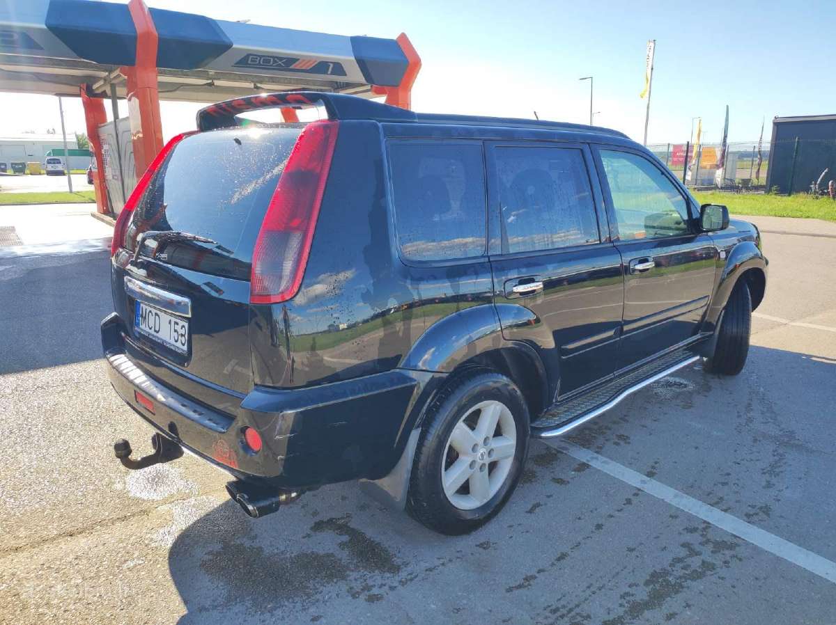 Nissan x-trail