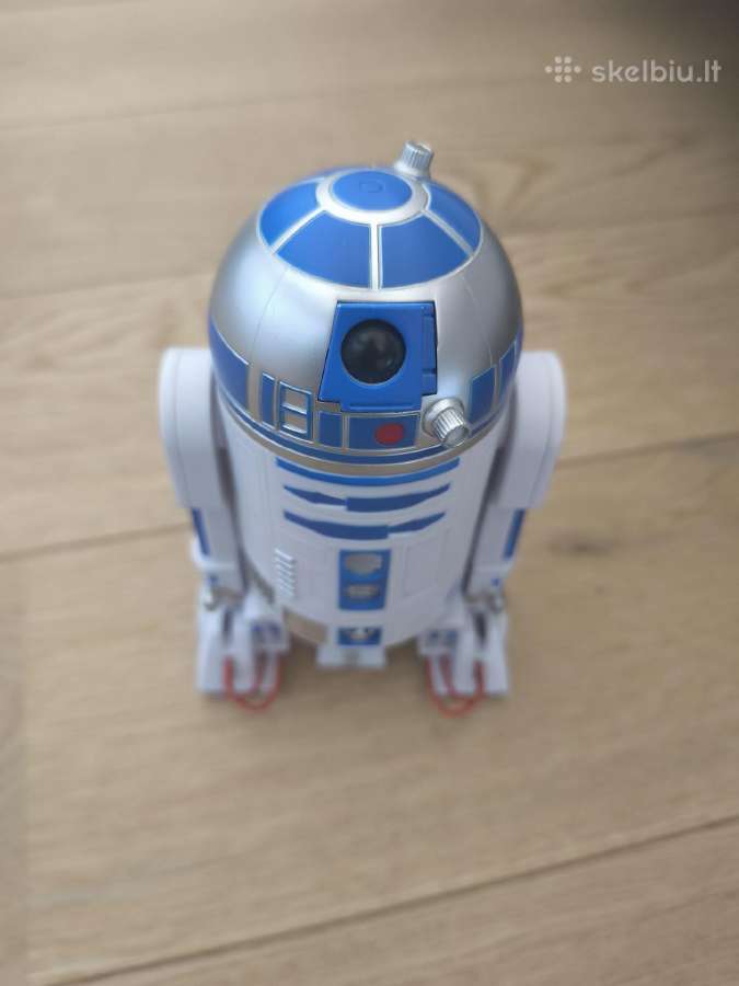 Elektroninė garsus skleidžianti taupyklė robotukas