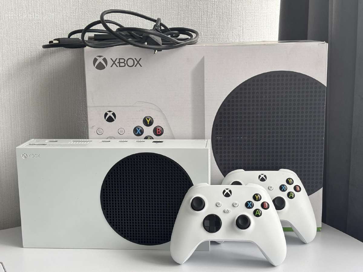 Xbox series S +2 pulteliai, ilgas garantinis