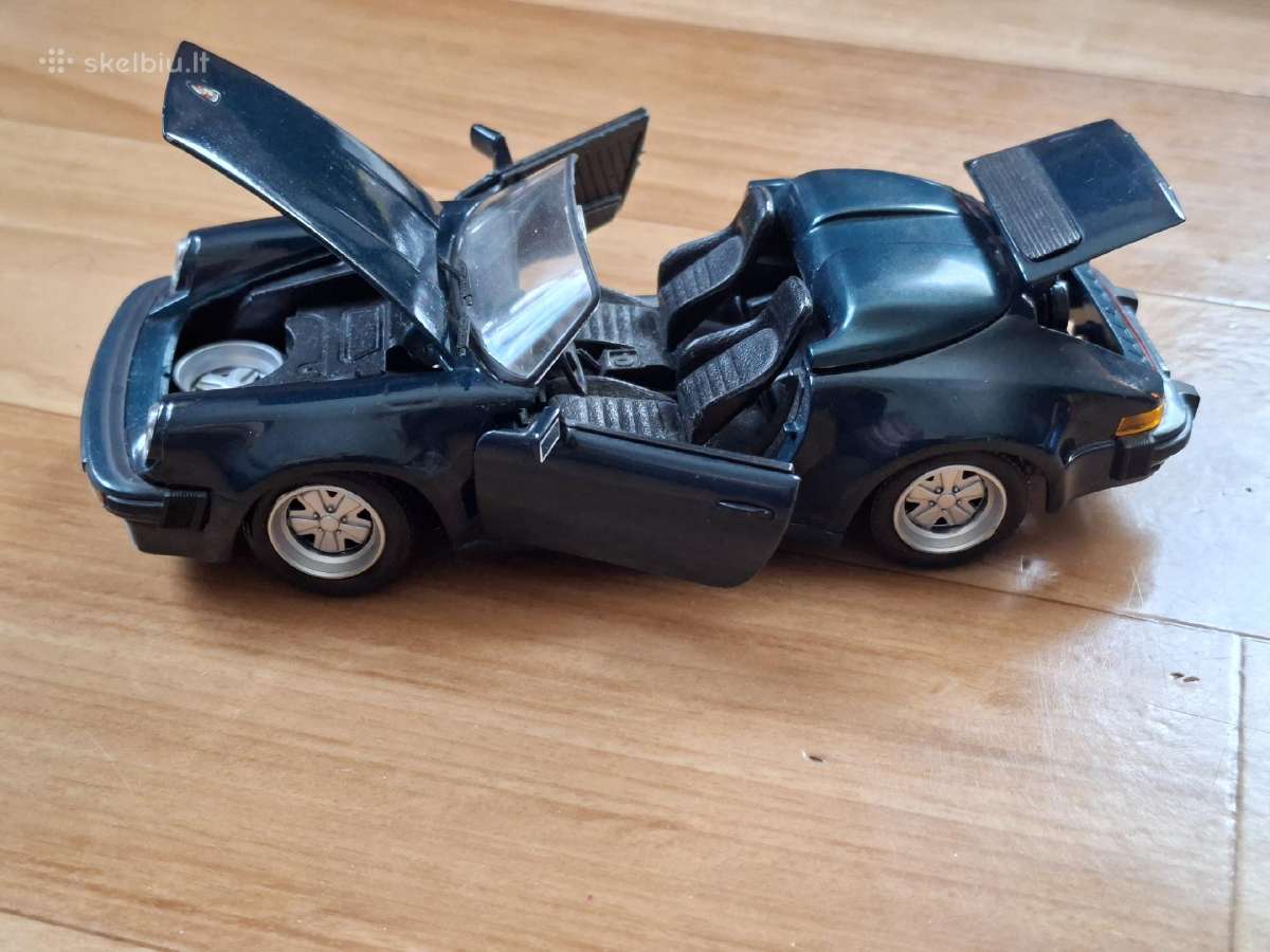 1:24 Porsche 911