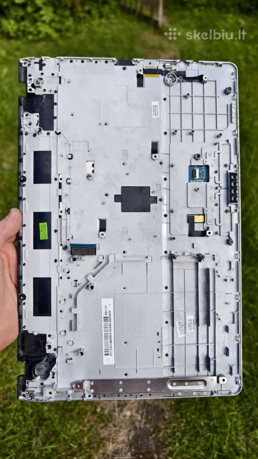 Samsung np300e5a likusios dalys - nuotraukos Nr. 6