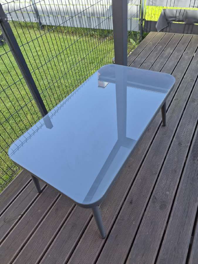 Stalas 50€