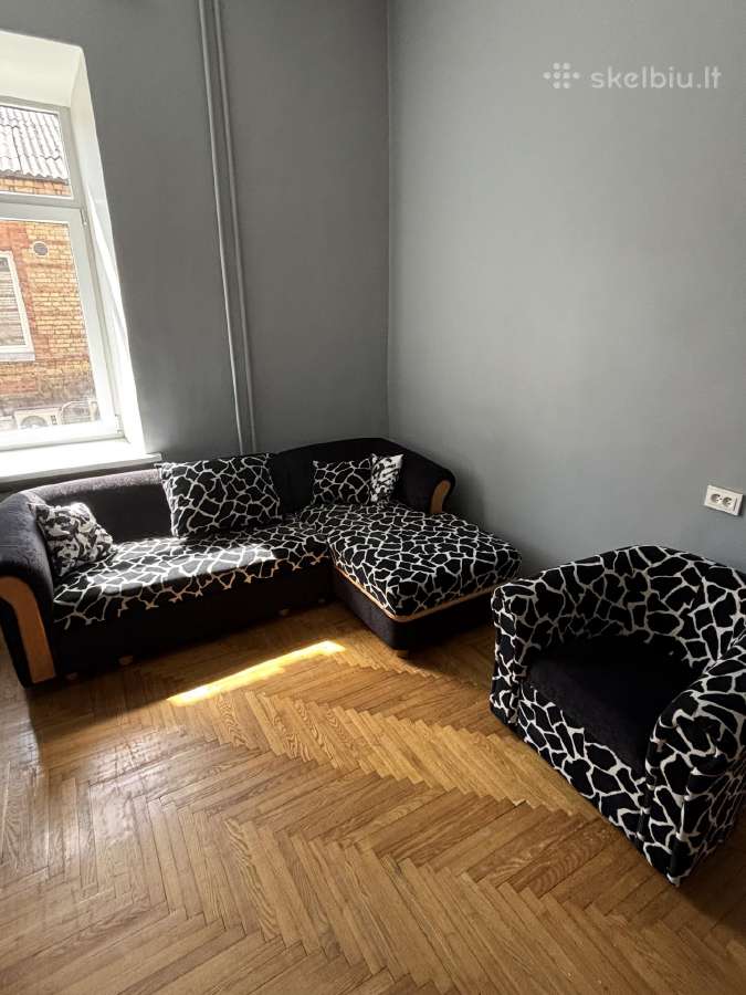 Miegamoji sofa su foteliu