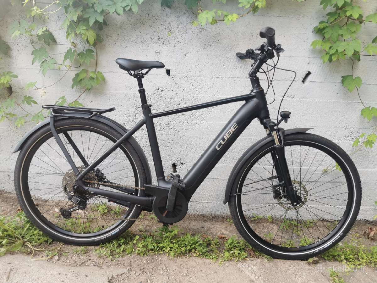 Cube touring pro