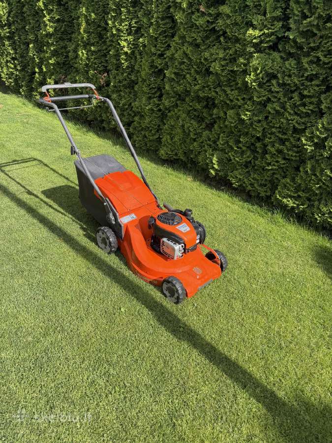 Žoliapjovė husqvanra Lc 247sp
