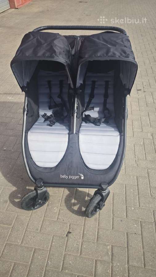 Baby Jogger dvyniu vezimelis