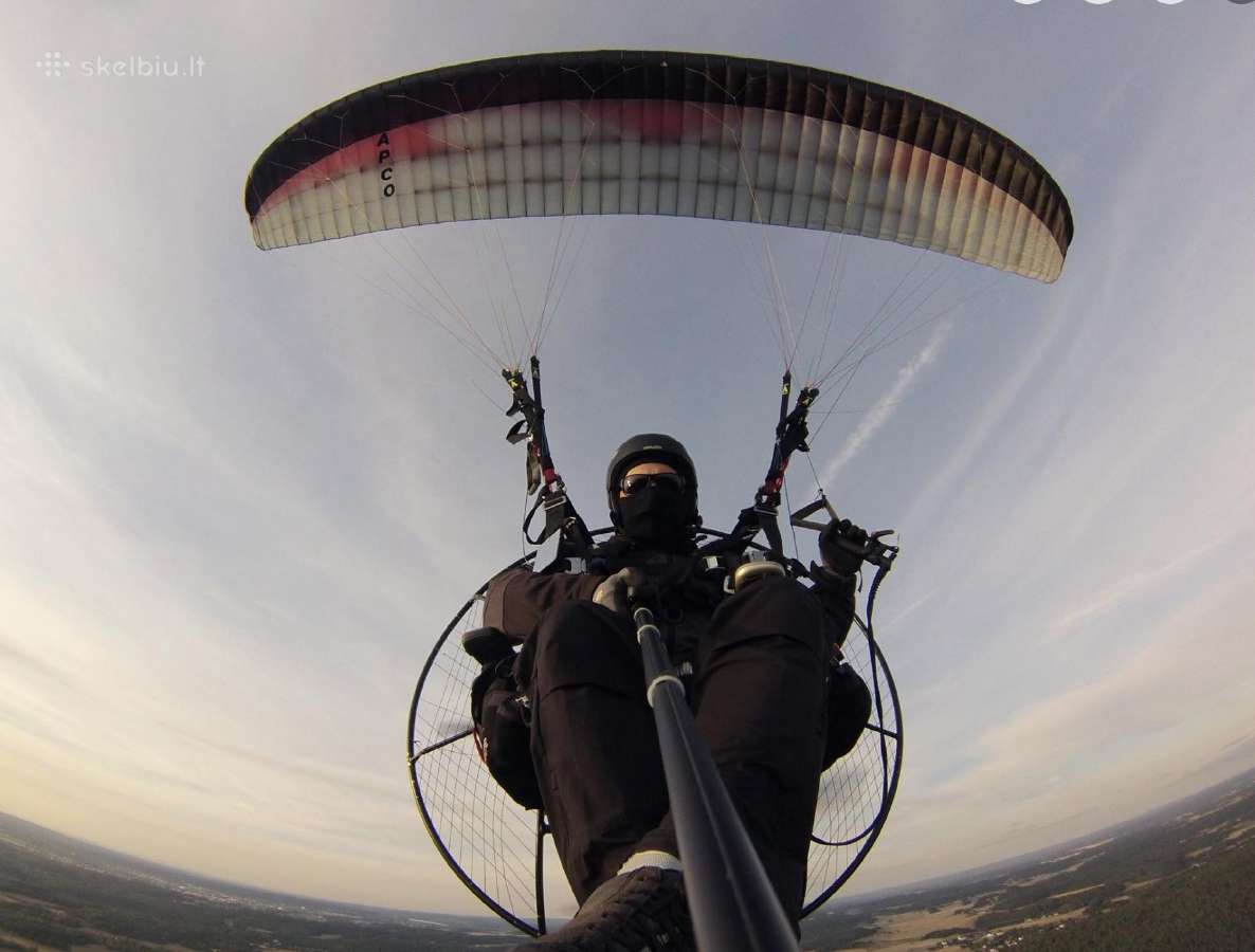 Parduodamas paramotoras Apco Force Variklis Vitto