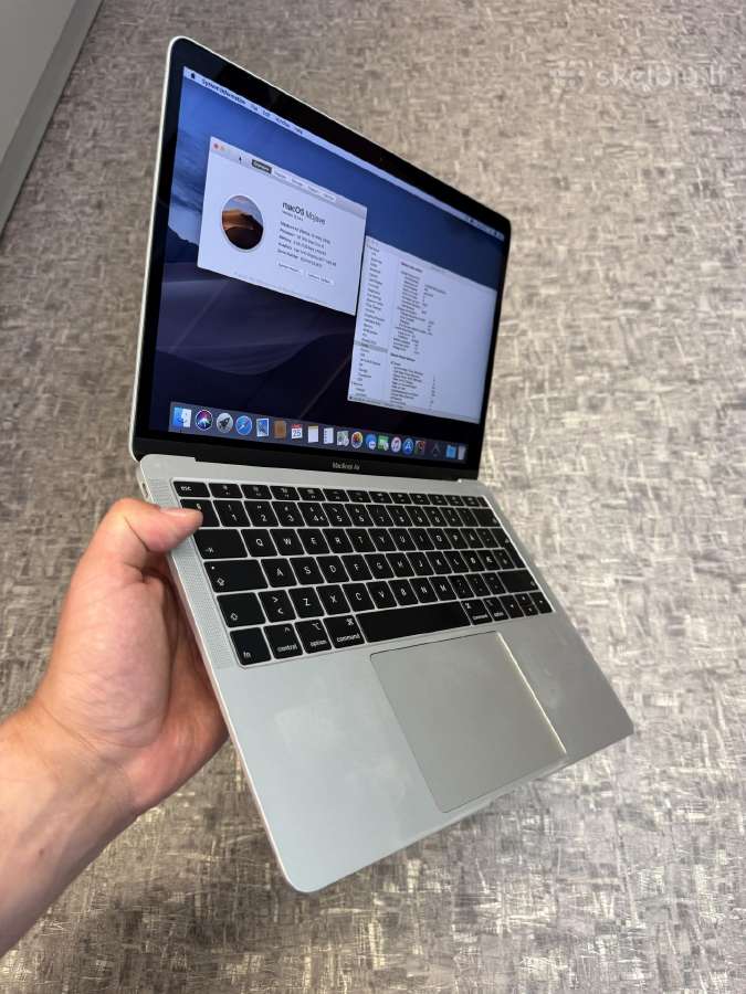 MacBook Air 13" Retina (2018) / i5 / 8gb / 256gb