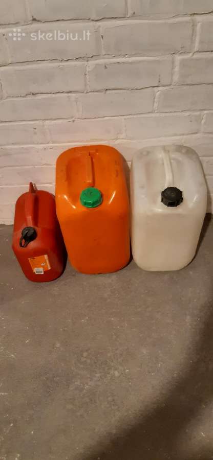 Parduodu 3-is talpas kurui.2 po25litrus,1 10 litrų