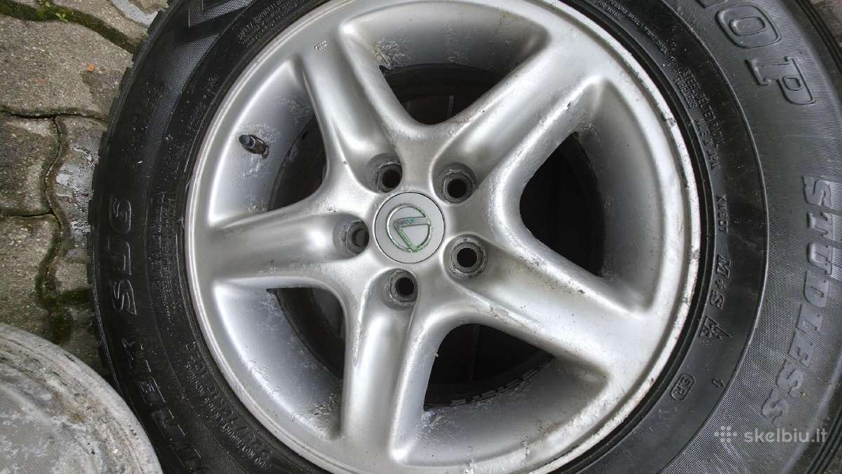 Lieti ratlankiai Lexus su M+s trimis padangomis. - nuotraukos Nr. 2