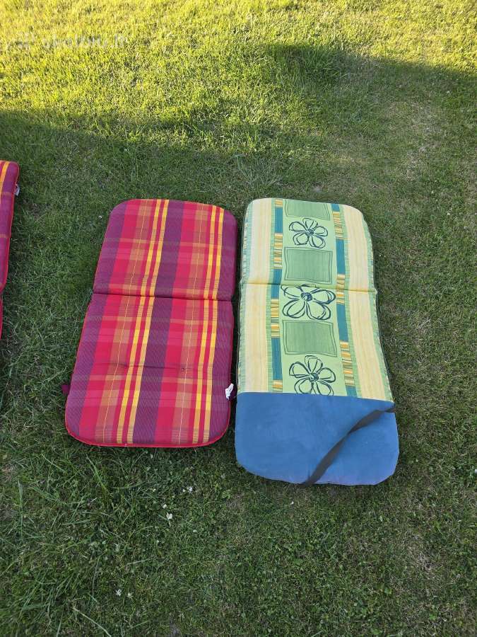 Parduodama kėdžių pagalvėlės ir kėdėa - nuotraukos Nr. 8