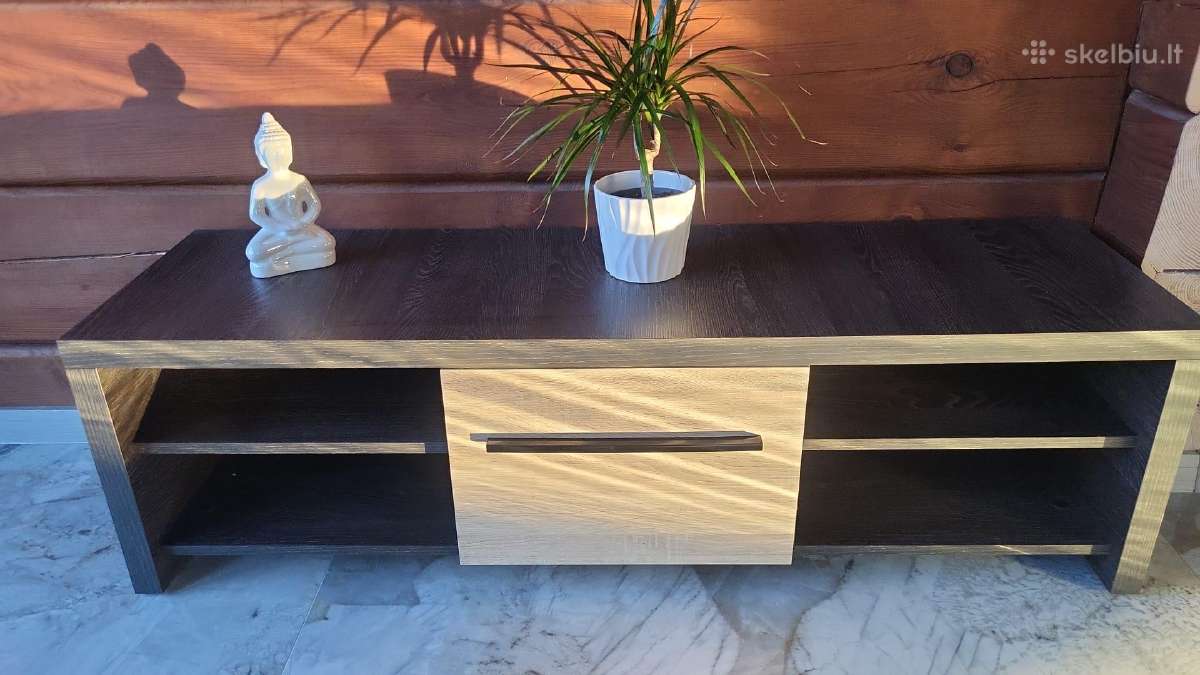 TV staliukas