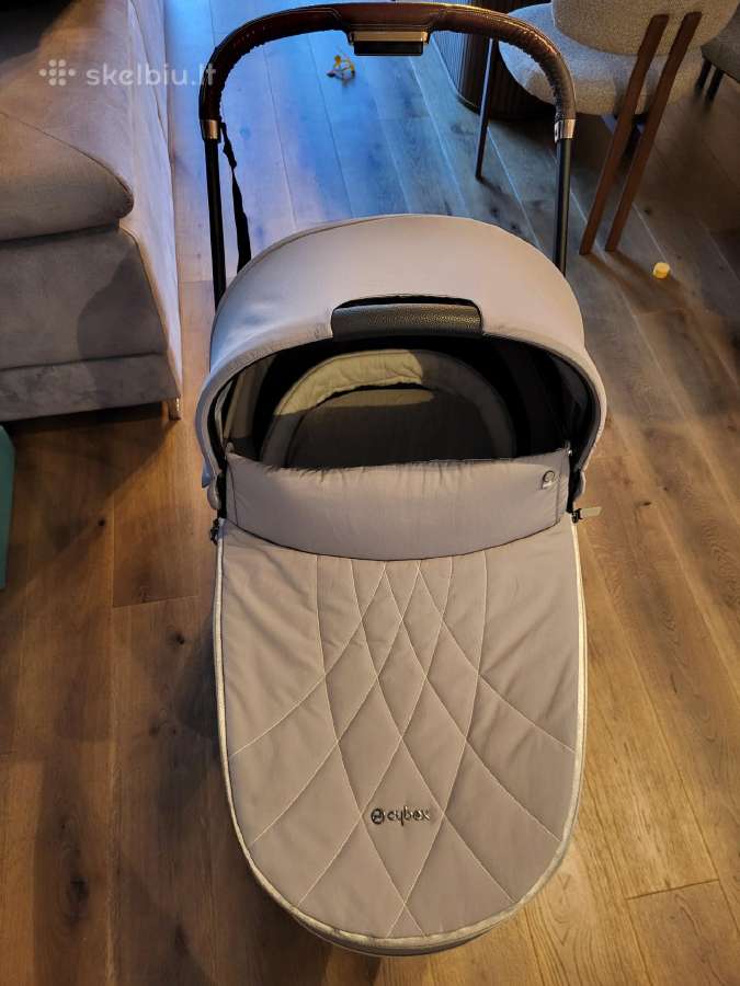 Cybex priam 3 in 1 ir priedai