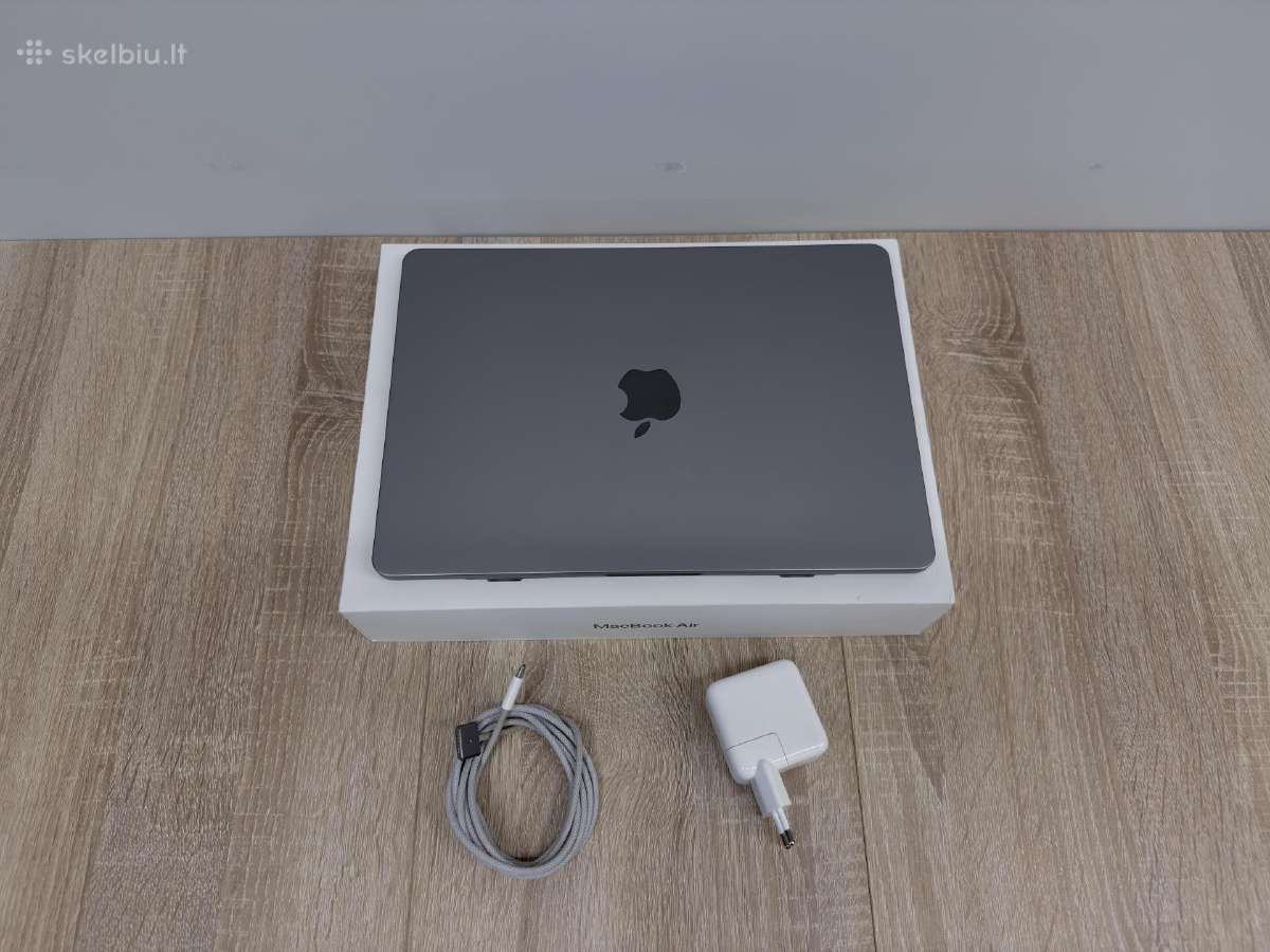 MacBook air m3 256gb 16gb RAM