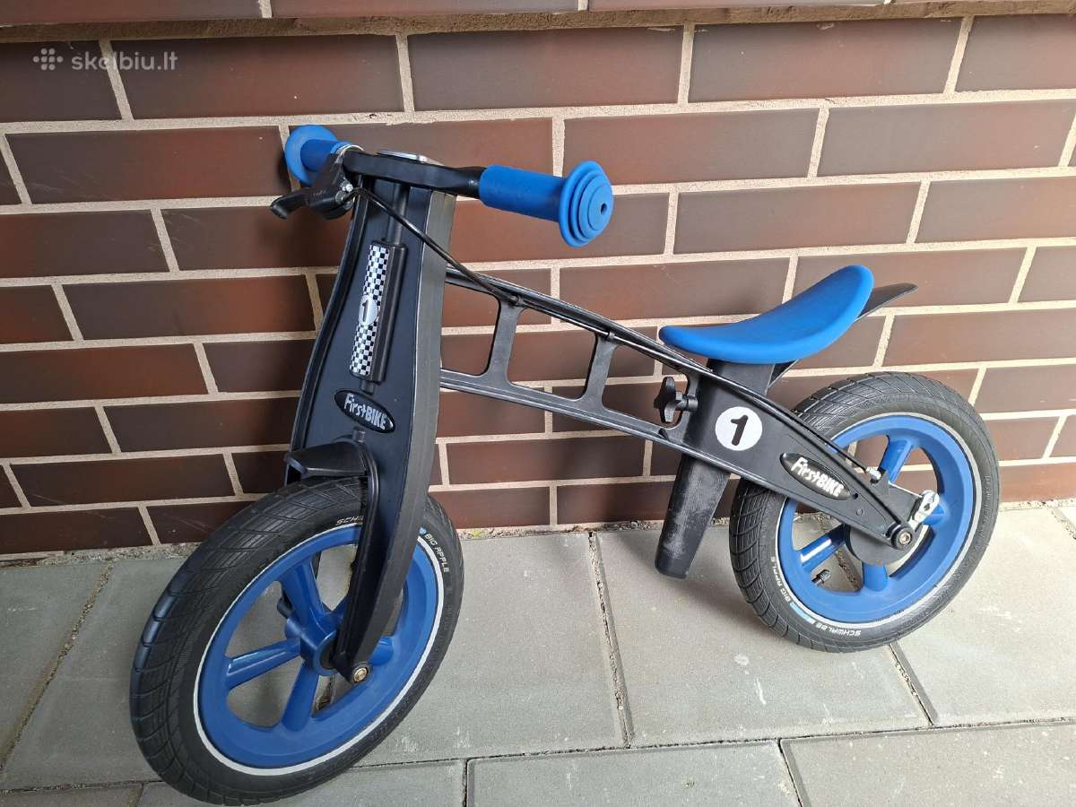 Balansinis dviratis Firstbike