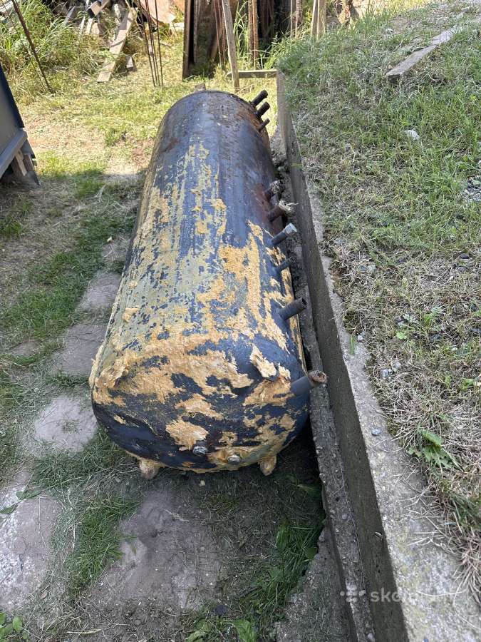 Metalinė 500 litru talpa