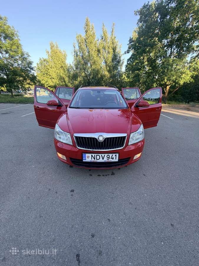 Skoda Octavia - nuotraukos Nr. 2