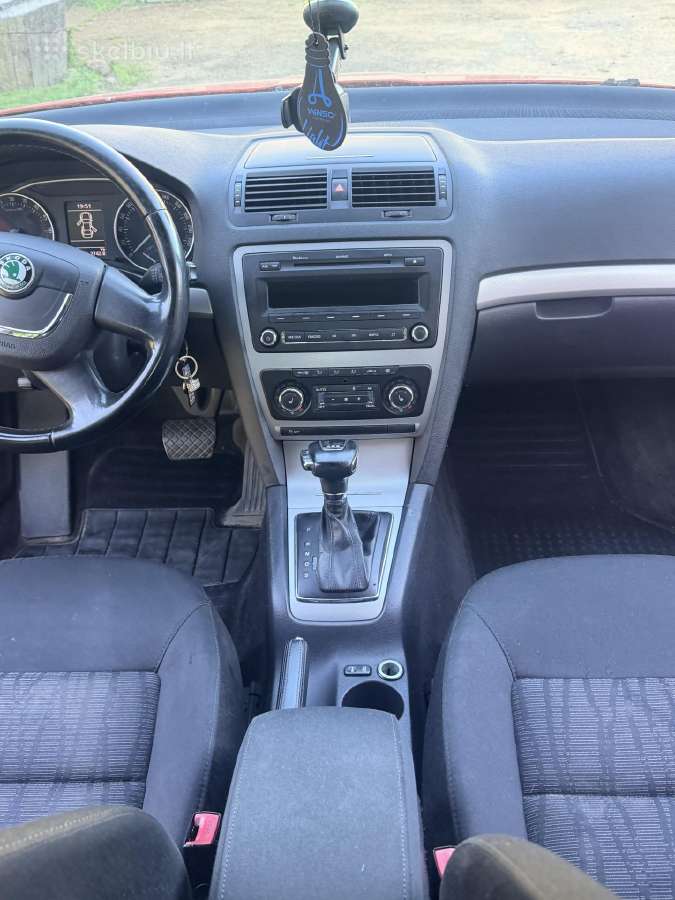 Skoda Octavia - nuotraukos Nr. 4