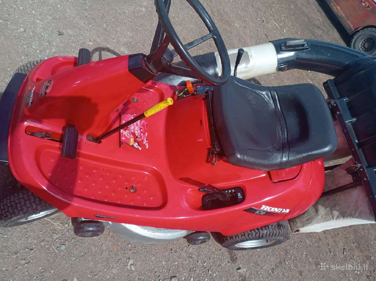 Vejos traktoriukas Honda 1011 - nuotraukos Nr. 8