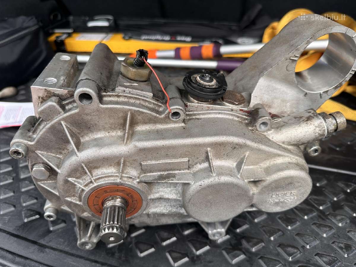 Ligier Js 50 pavarų dėžė