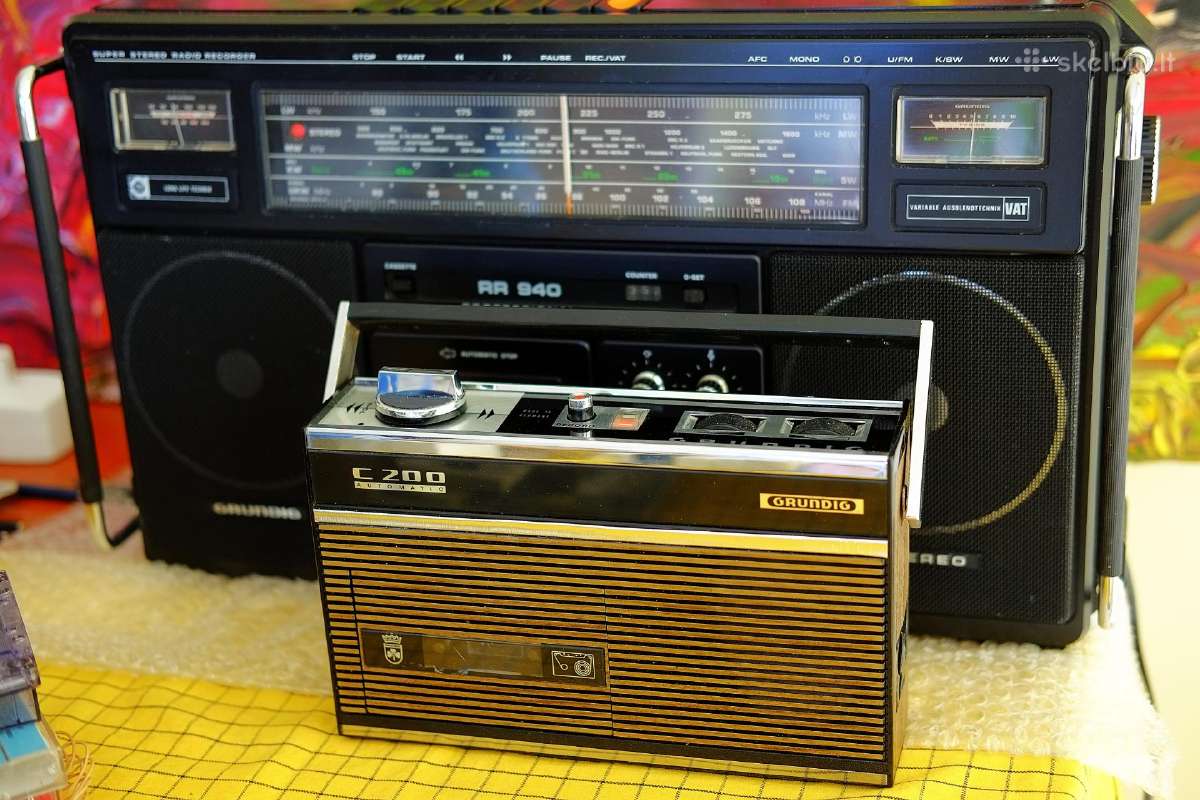 Labai gražus Grundig C200