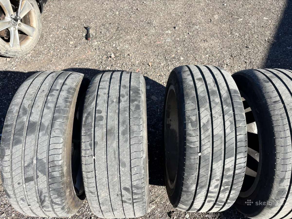 Parduodami audi ratai r18 su geromis padangomis - nuotraukos Nr. 7