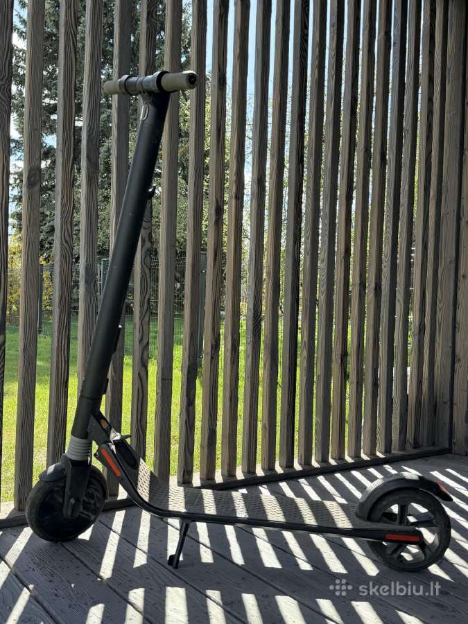 Elektrinis Ninebot by Segway Es1 paspirtukas