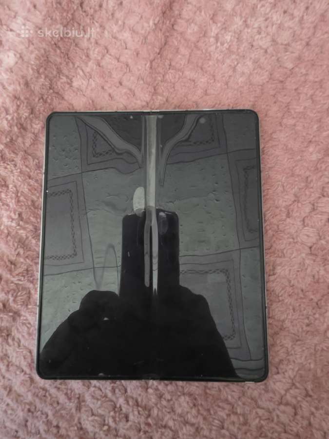 Samsung Z Fold 5