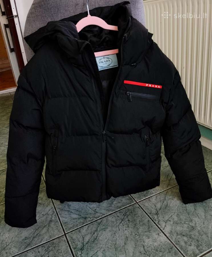 Prada striukė s