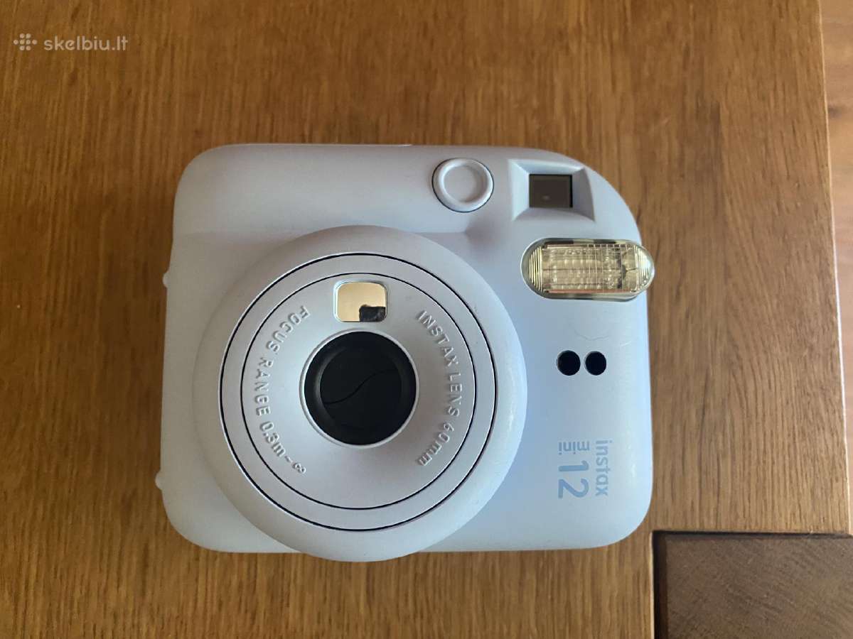 Momentinis fotoaparatas Instax Mini 12