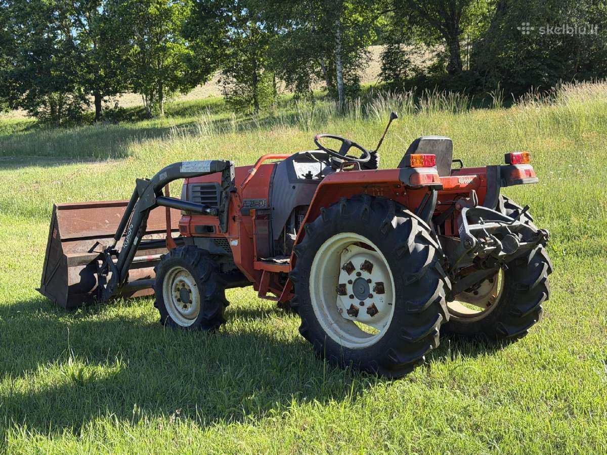 Mini traktorius Kubota Gl260d - nuotraukos Nr. 4