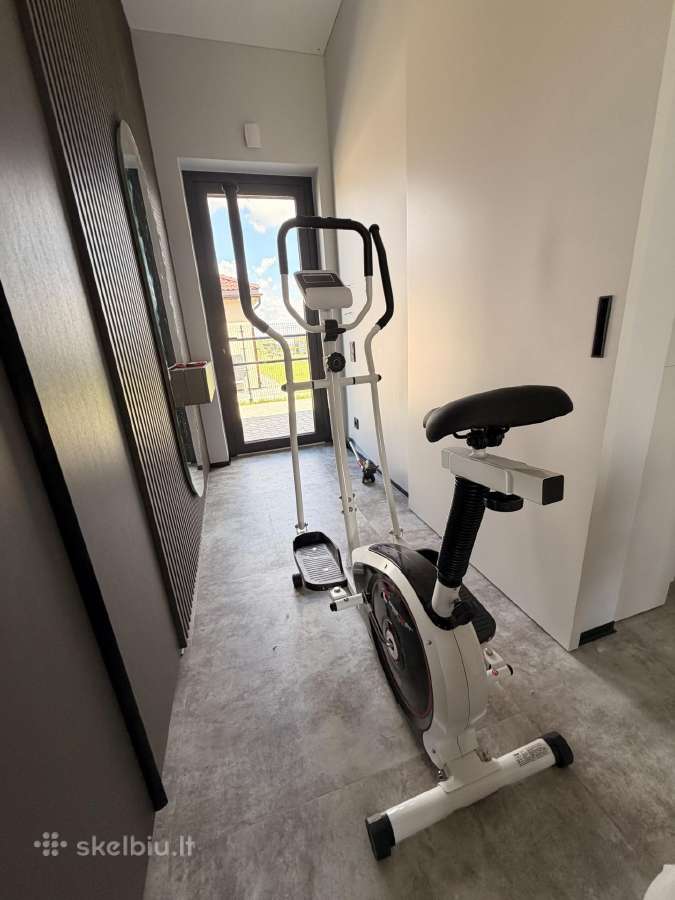 Elipsinis treniruoklis Christopeit Ct3 LCD