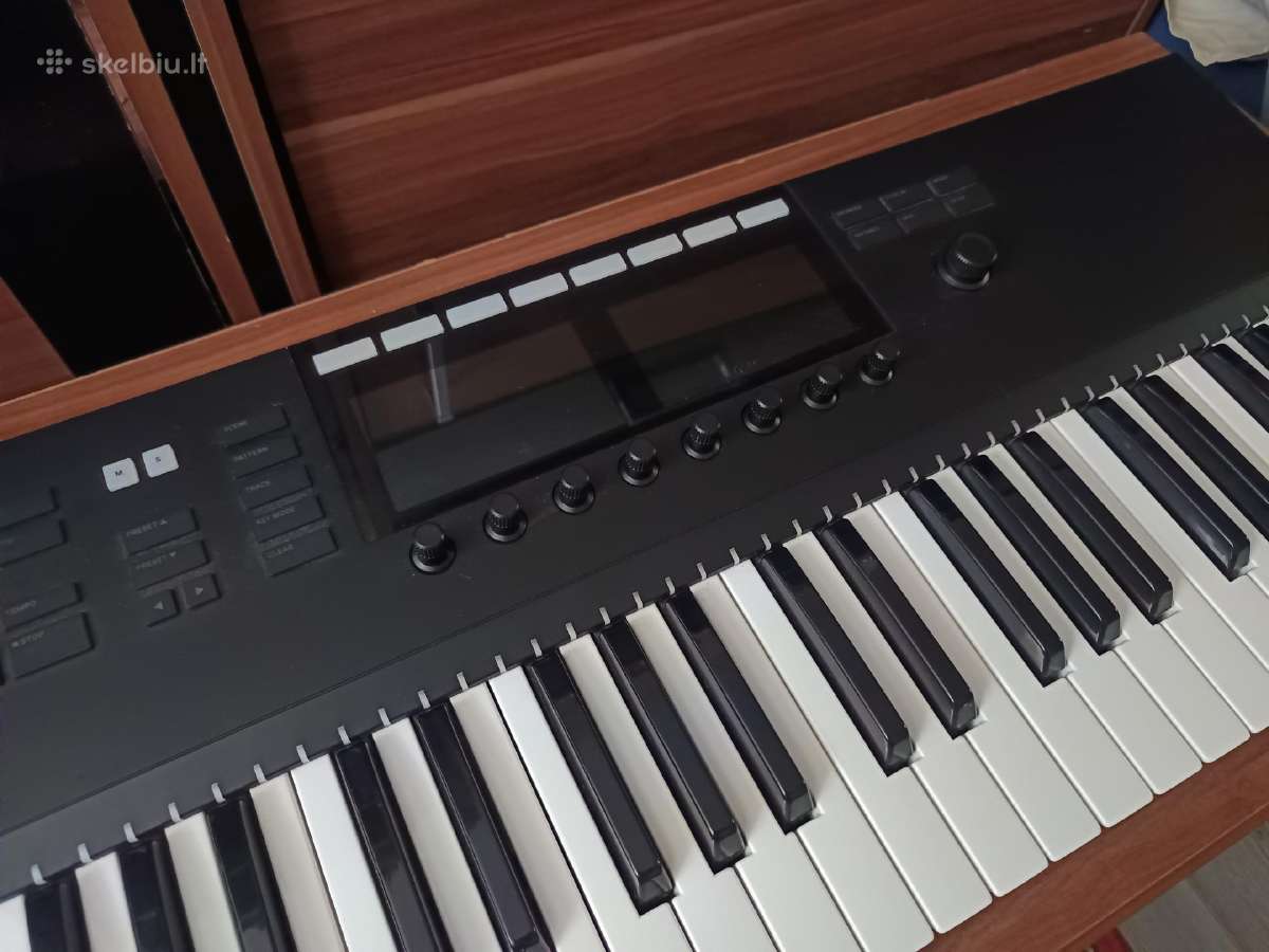 Native Instruments Komplete Kontrol S49 - nuotraukos Nr. 4