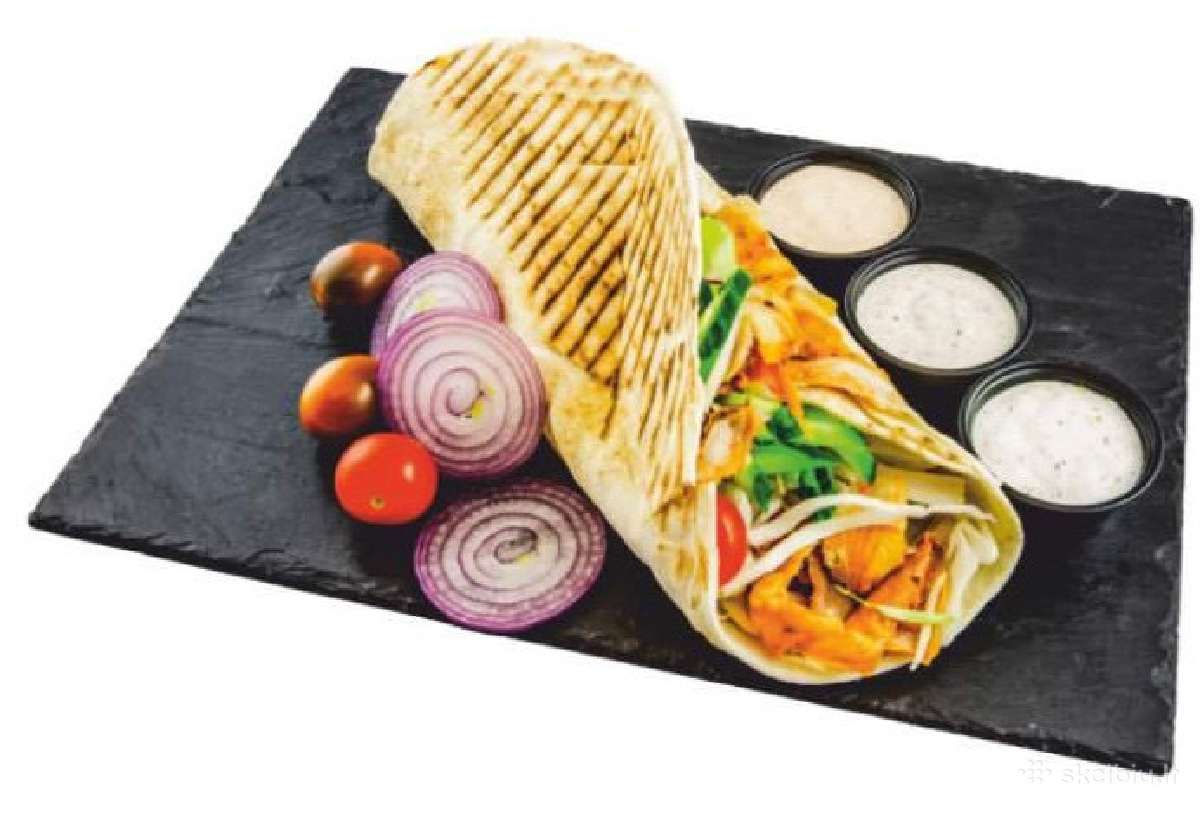 Darbui kebabinėje ieškome darbuotojos