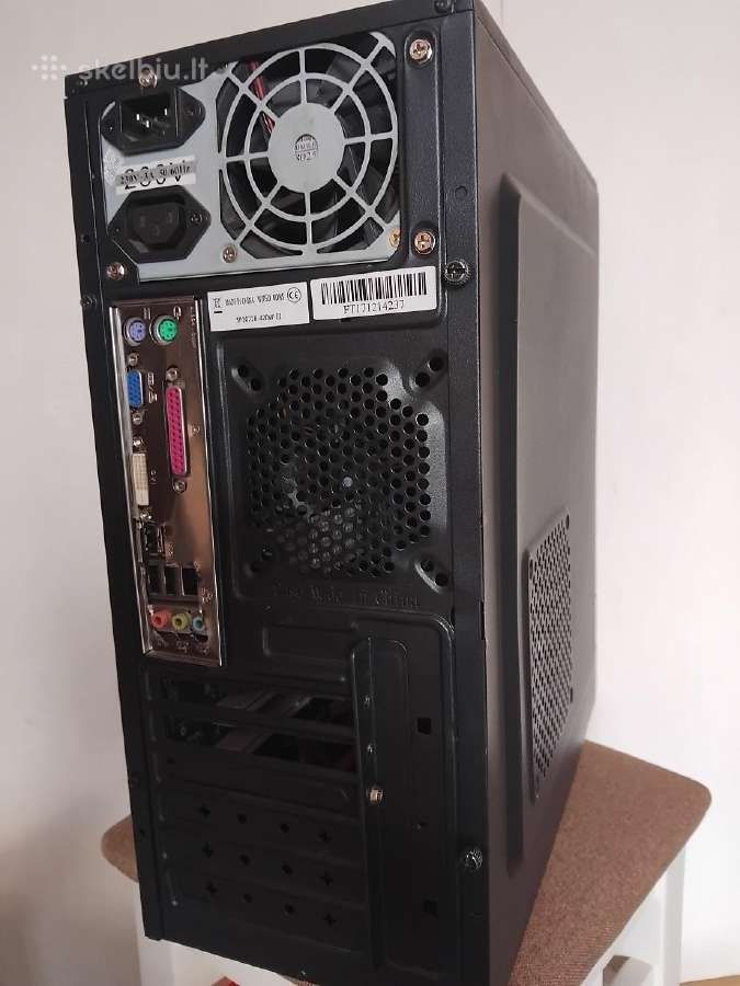 Intel komp. komplektas. yra ir dovanu - nuotraukos Nr. 5