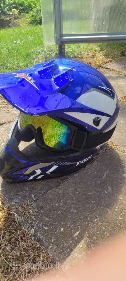 Moto šalmas