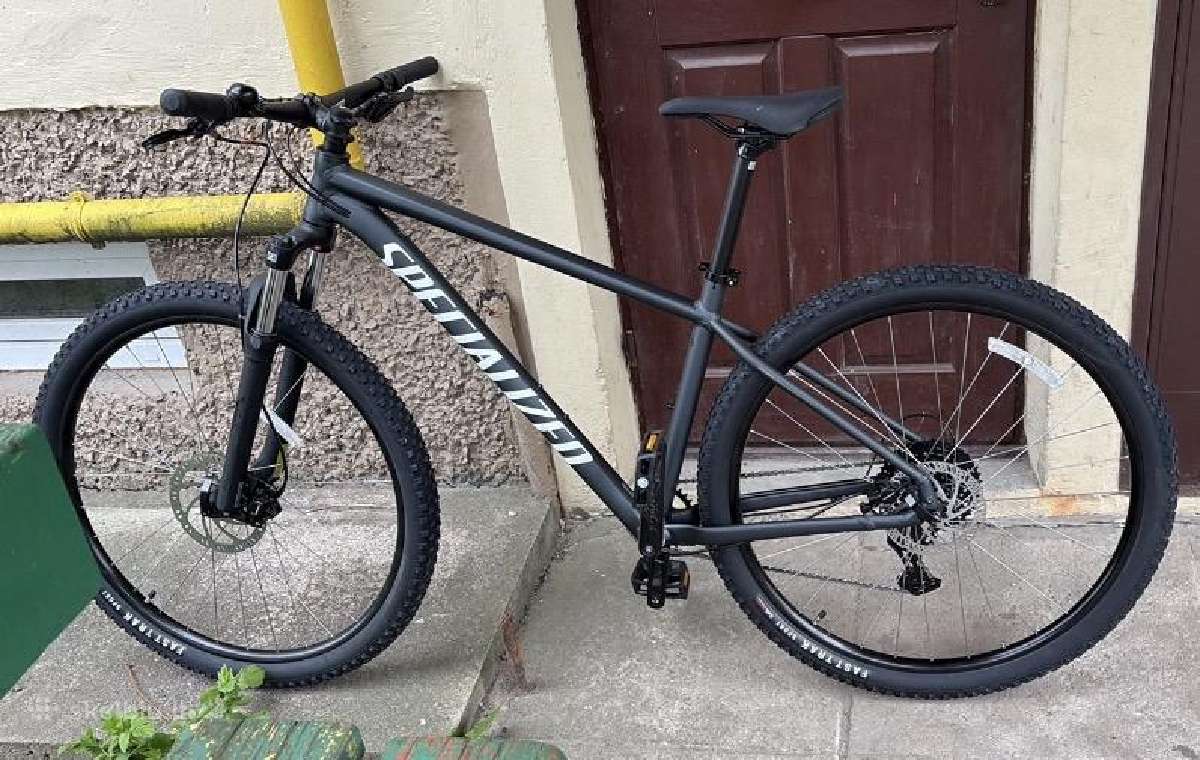 Specialized Rockhopper L dydis Naujas