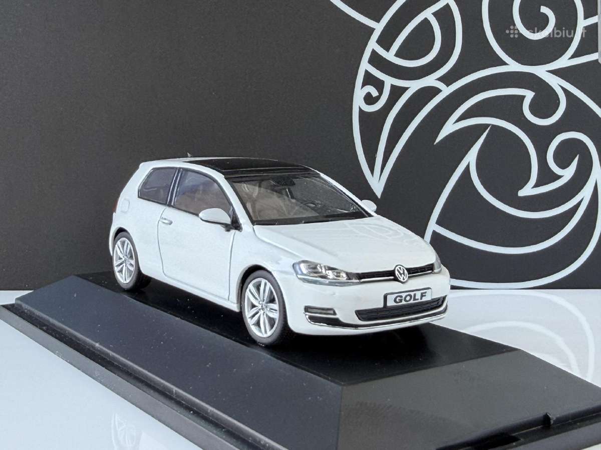 Volkswagen Golf VII 1:43 - nuotraukos Nr. 3